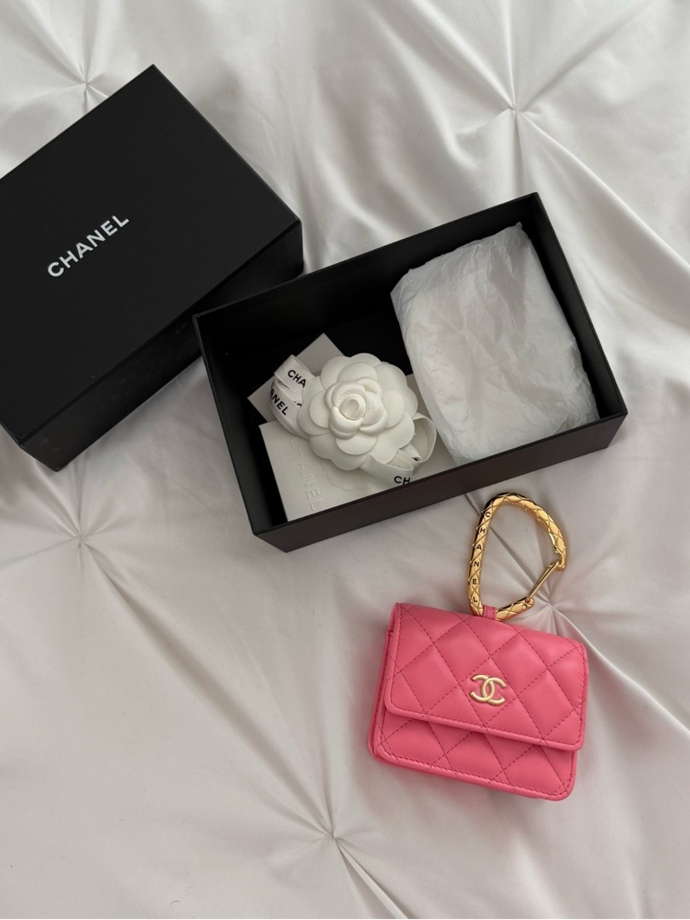 Auth Chanel Pink Classic CC Card Holder w/ Jewel Hook - Lambskin